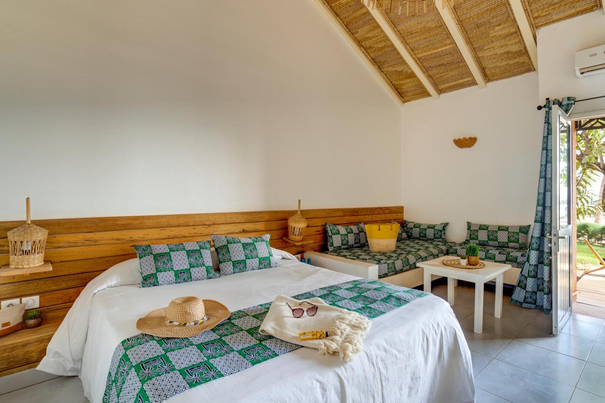 Le Saly Hotel & Hotel Club Filaos Экстерьер фото